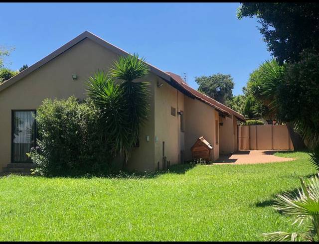 4 BEDROOM HOUSE FOR SALE IN ALLEN'S NEK